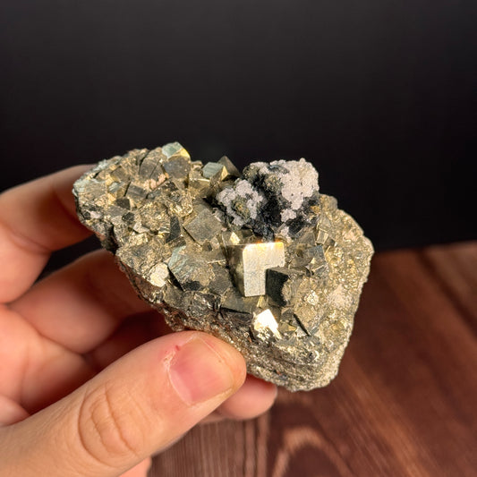 Pyrit mit Quarz PYA13