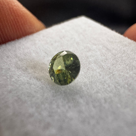 Demantoid Granat