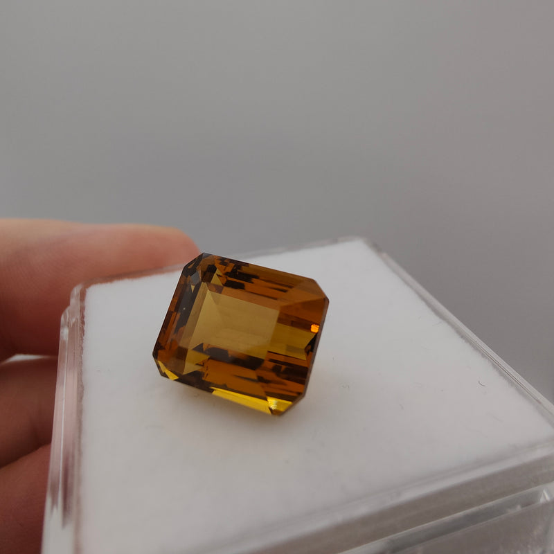 Smaragdschliff Citrin