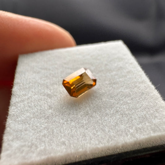 orange Zirkon