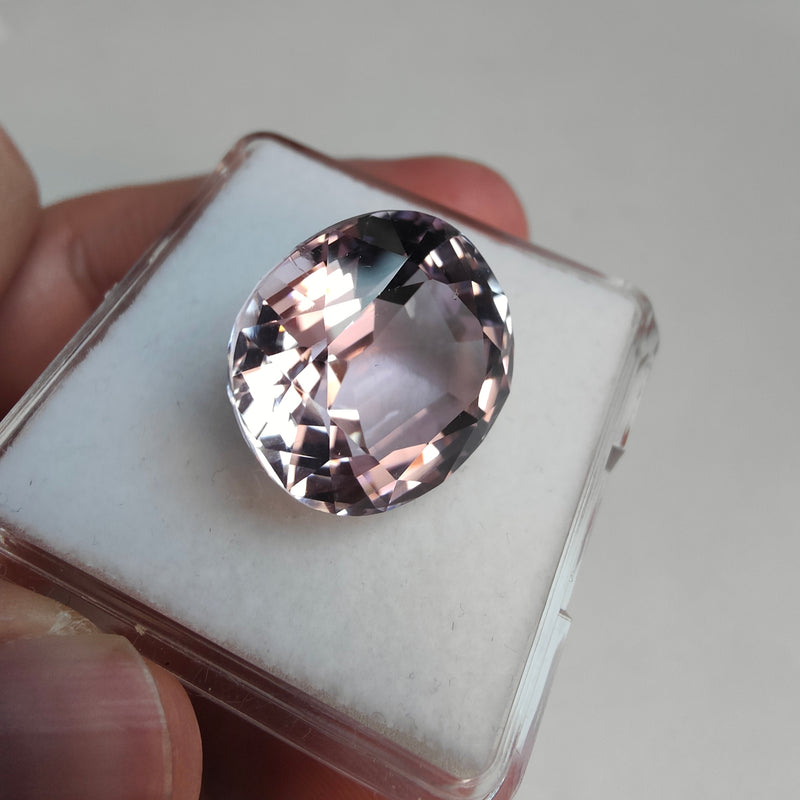Massiver 33,08ct Kunzit
