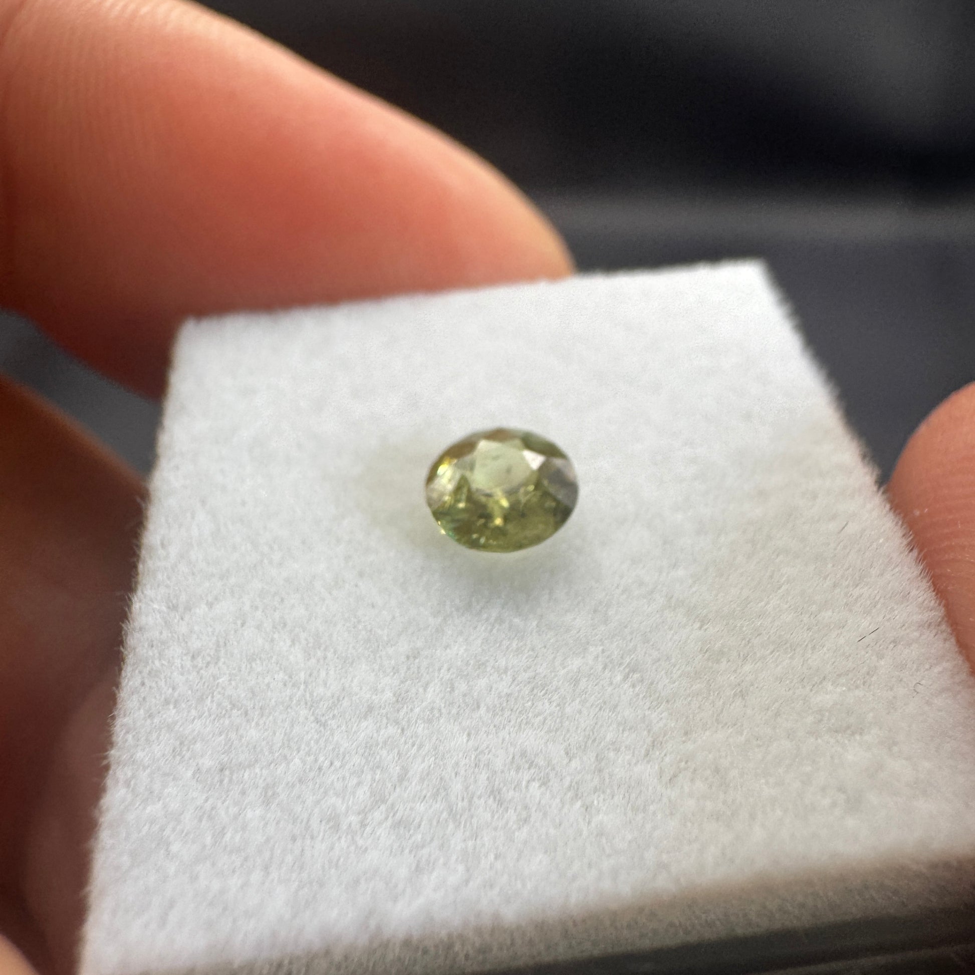 Demantoid Granat