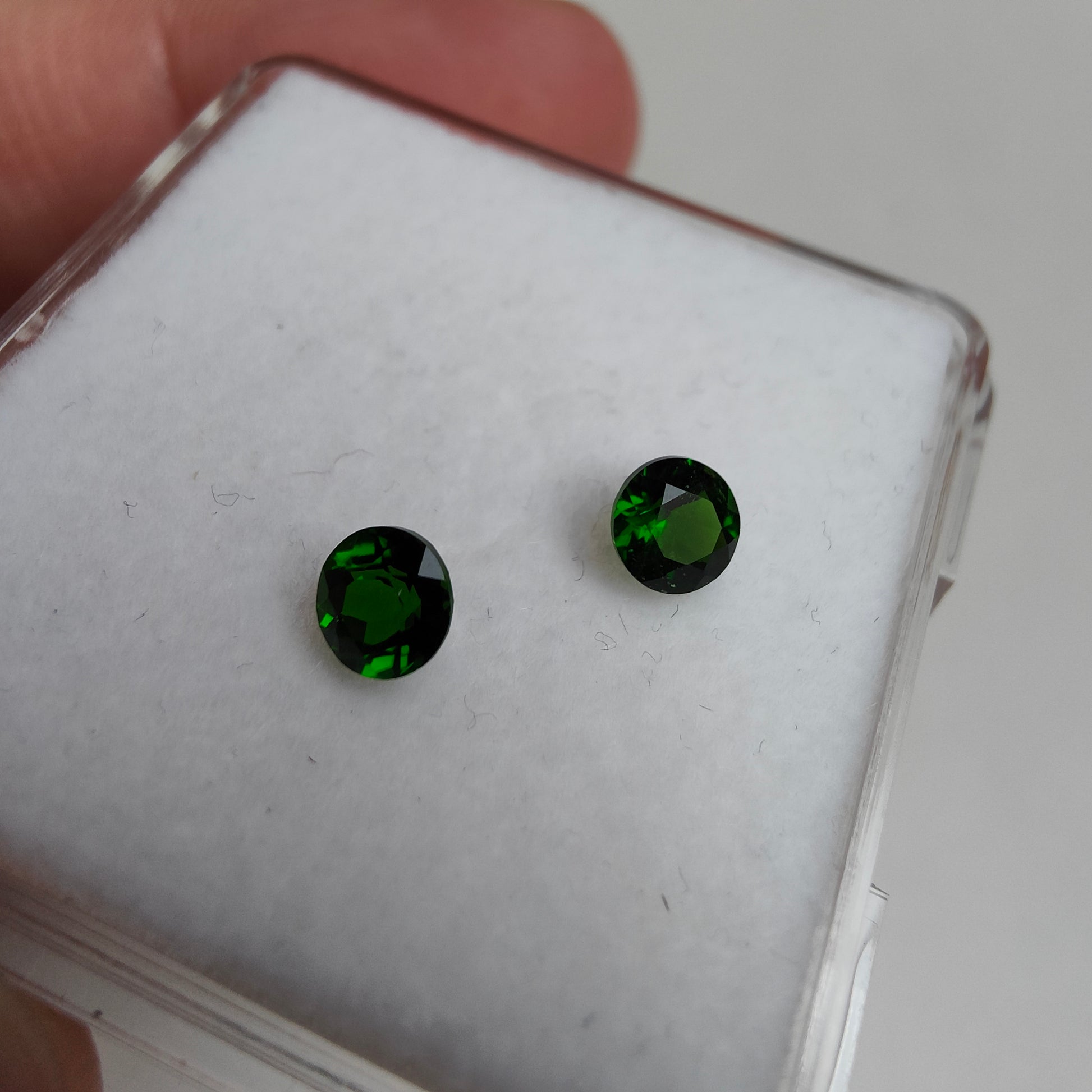 Perfekte Chrom Diopsid Brillianten