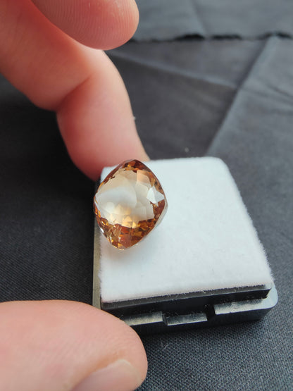 12,89ct Cognac Topas
