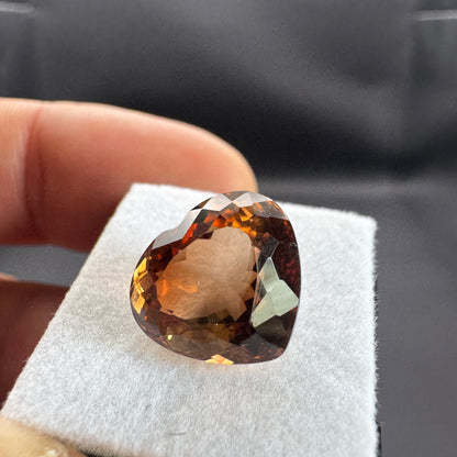 Topaz Herz