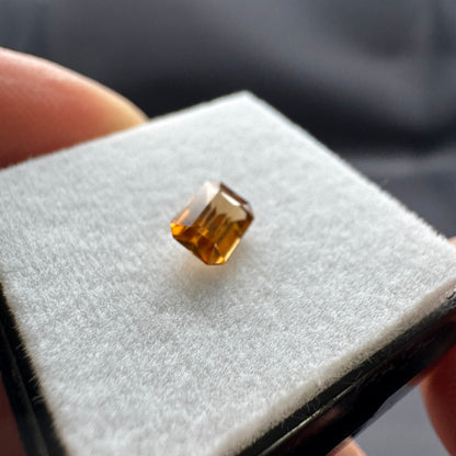 orange Zirkon