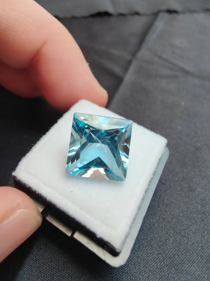 10,41ct Sky Blue Topas