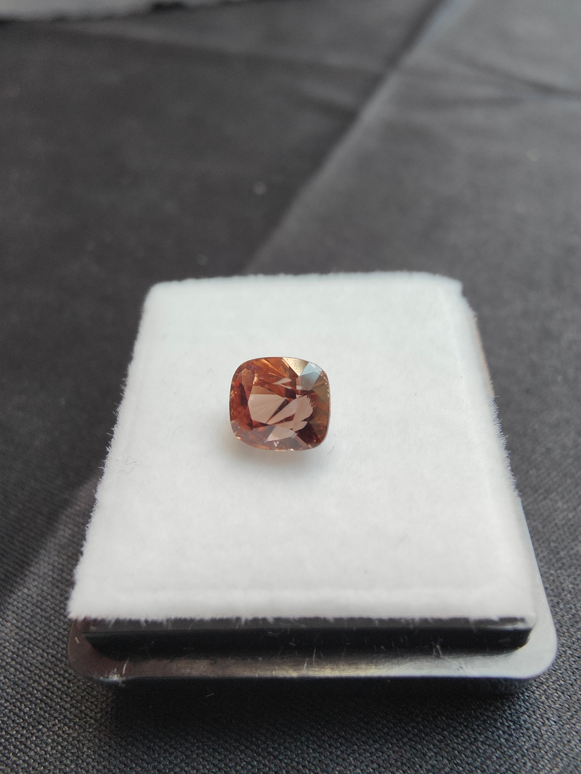 1,81ct Imperial Yellow Zircon