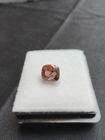 1,81ct Imperial Yellow Zircon