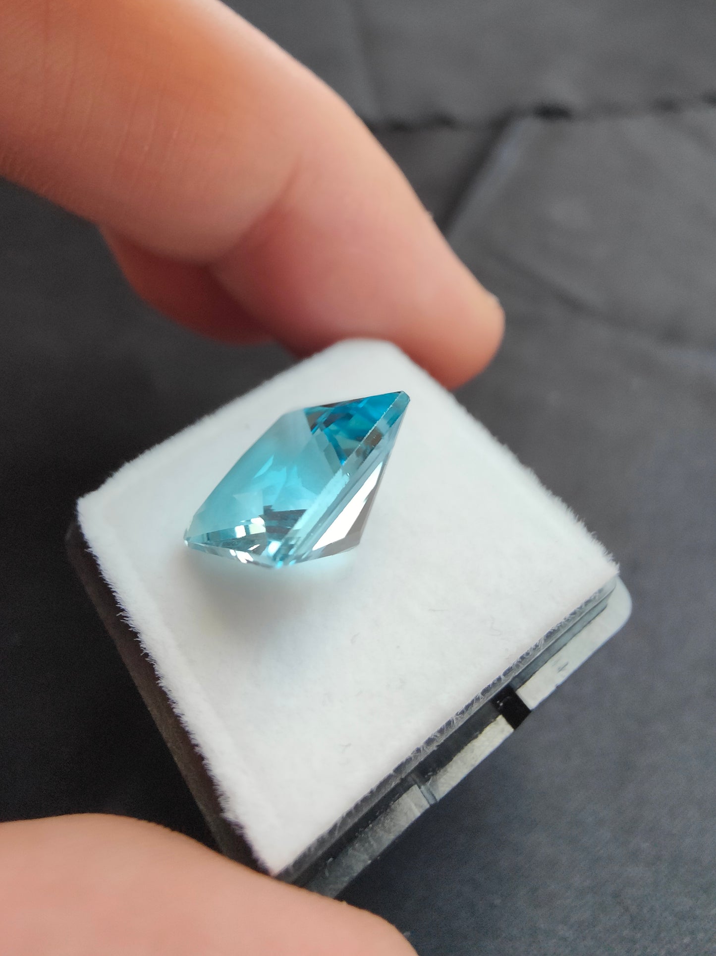 10,41ct Sky Blue Topas