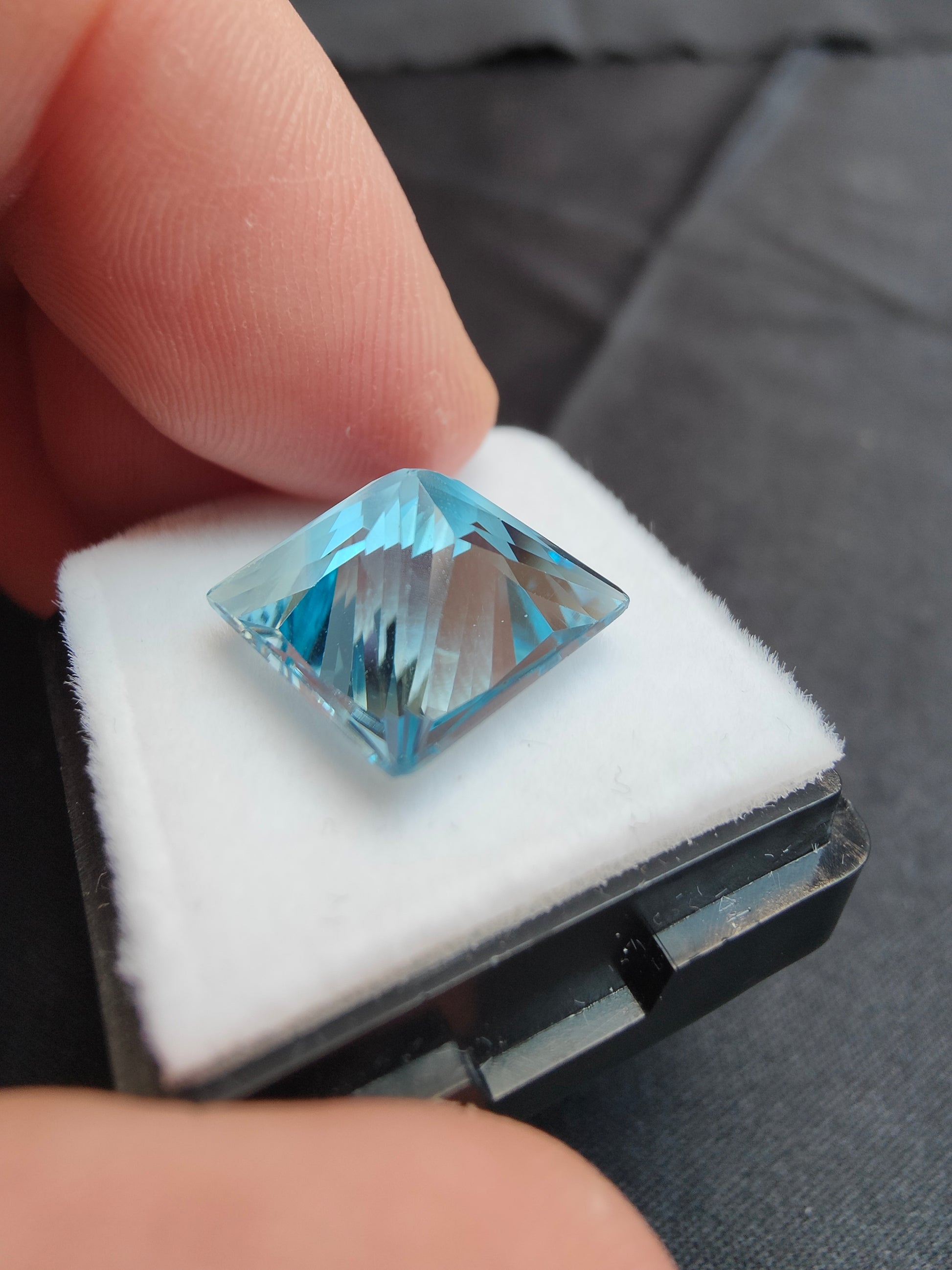 10,41ct Sky Blue Topas