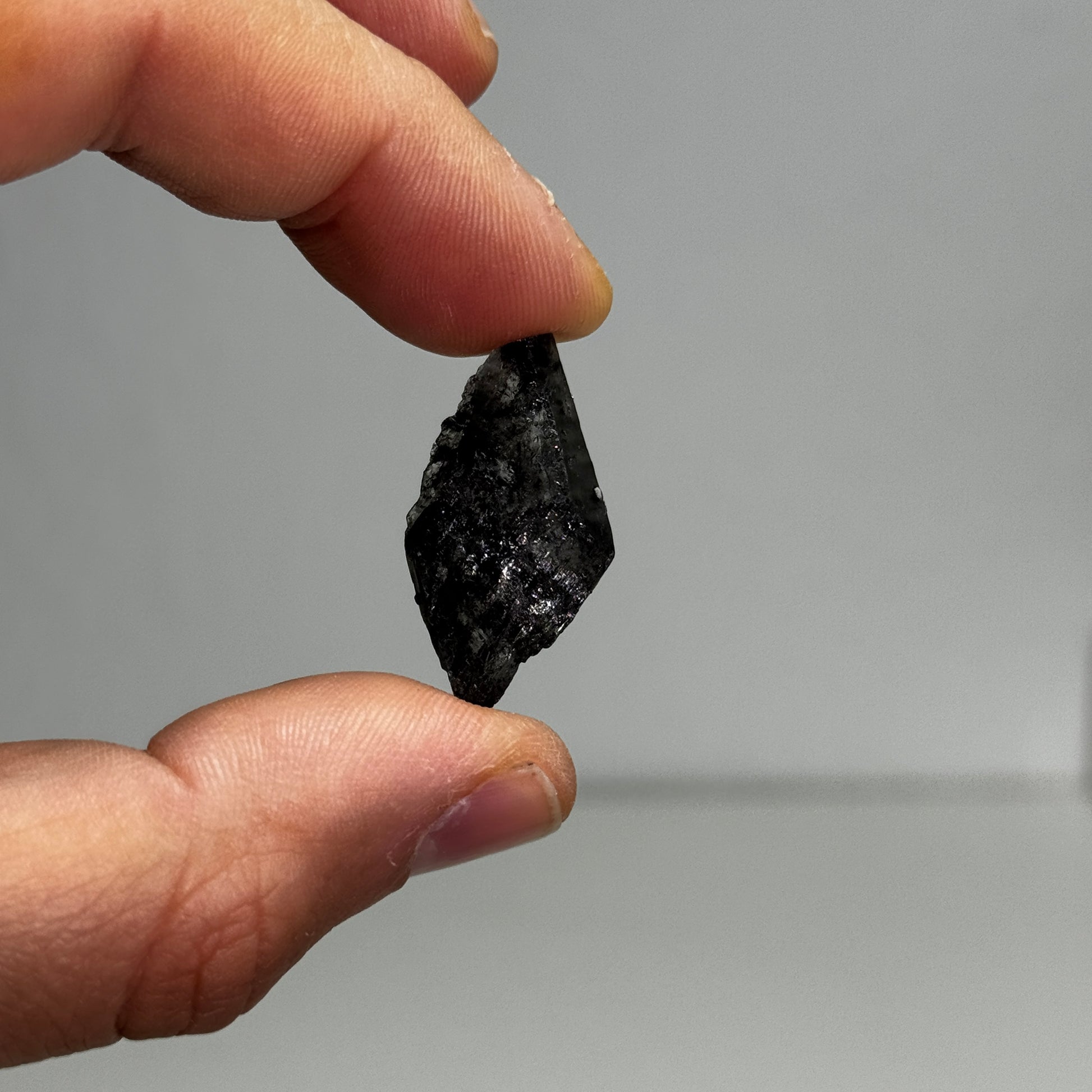 Schwarzer Selenit GA034