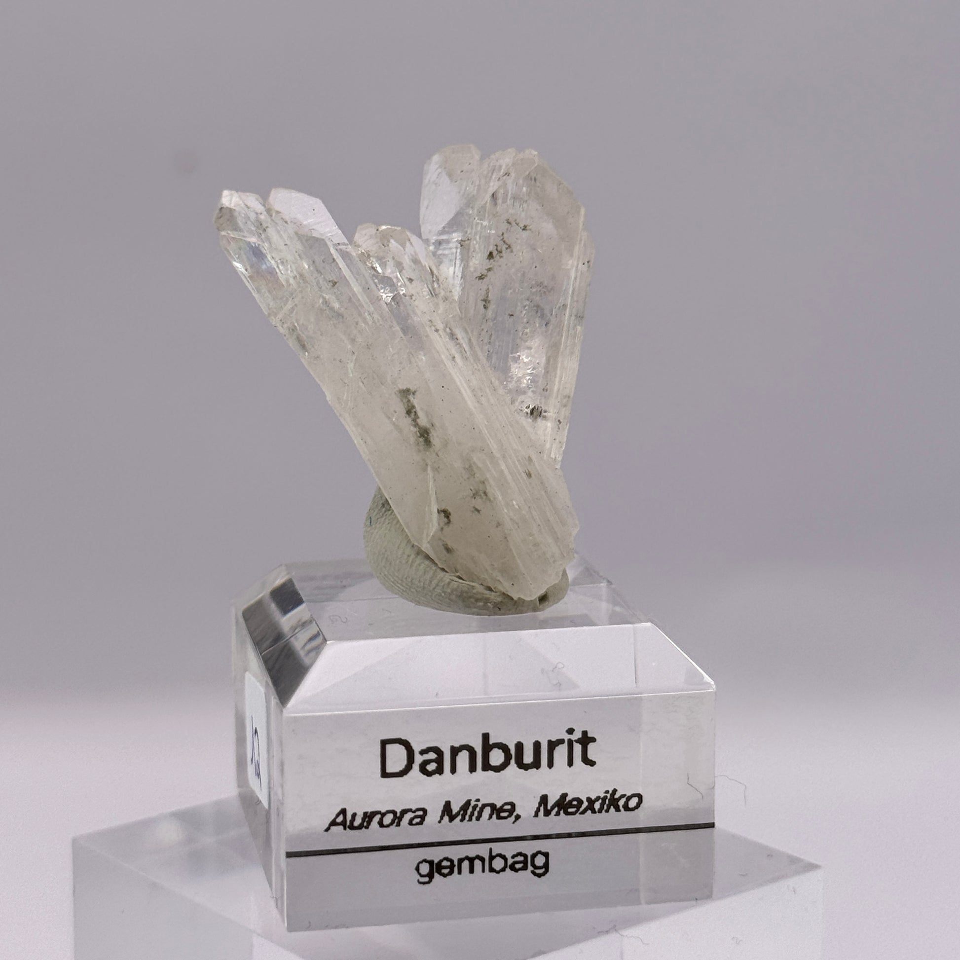 Danburit GC121