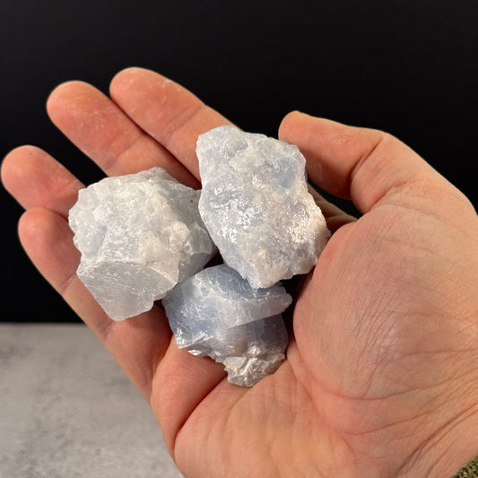 Blauer Calcit Rohstein GBA170