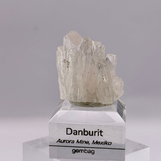 Danburit GC119