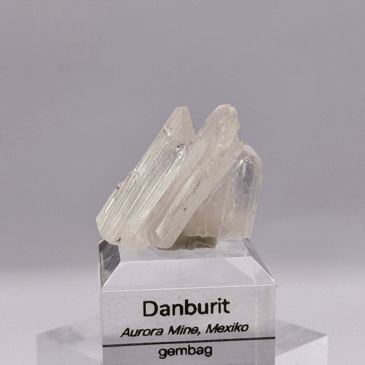Danburit GC115