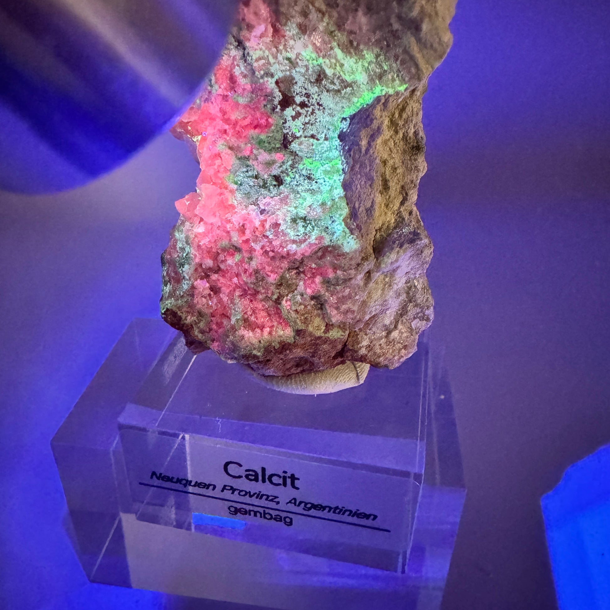 UV Calcit GC052