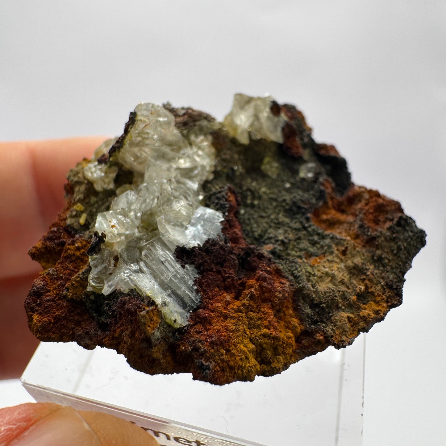 Mimetesit GC084
