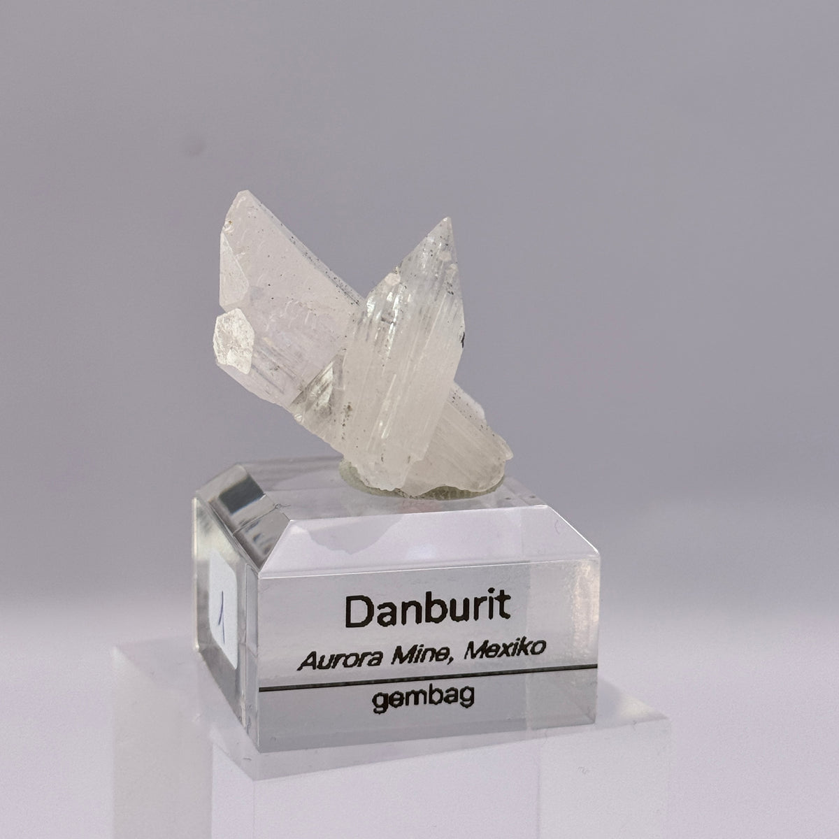 Danburit GC110